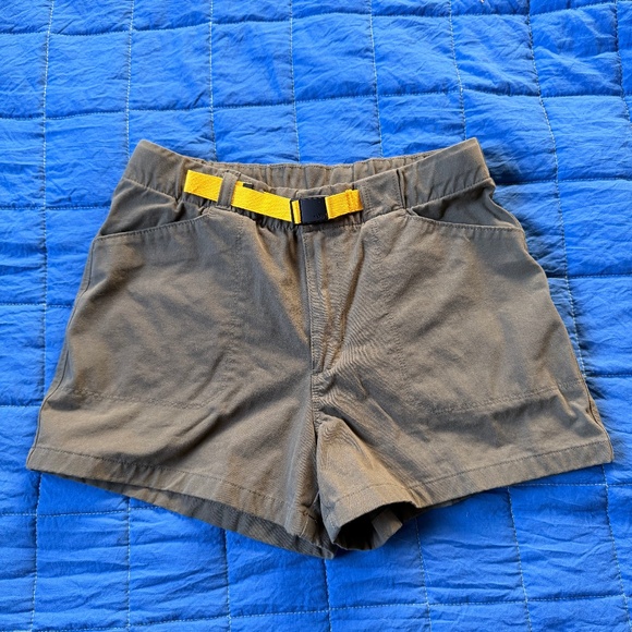 The North Face Olive Green Shorts - Picture 1 of 5